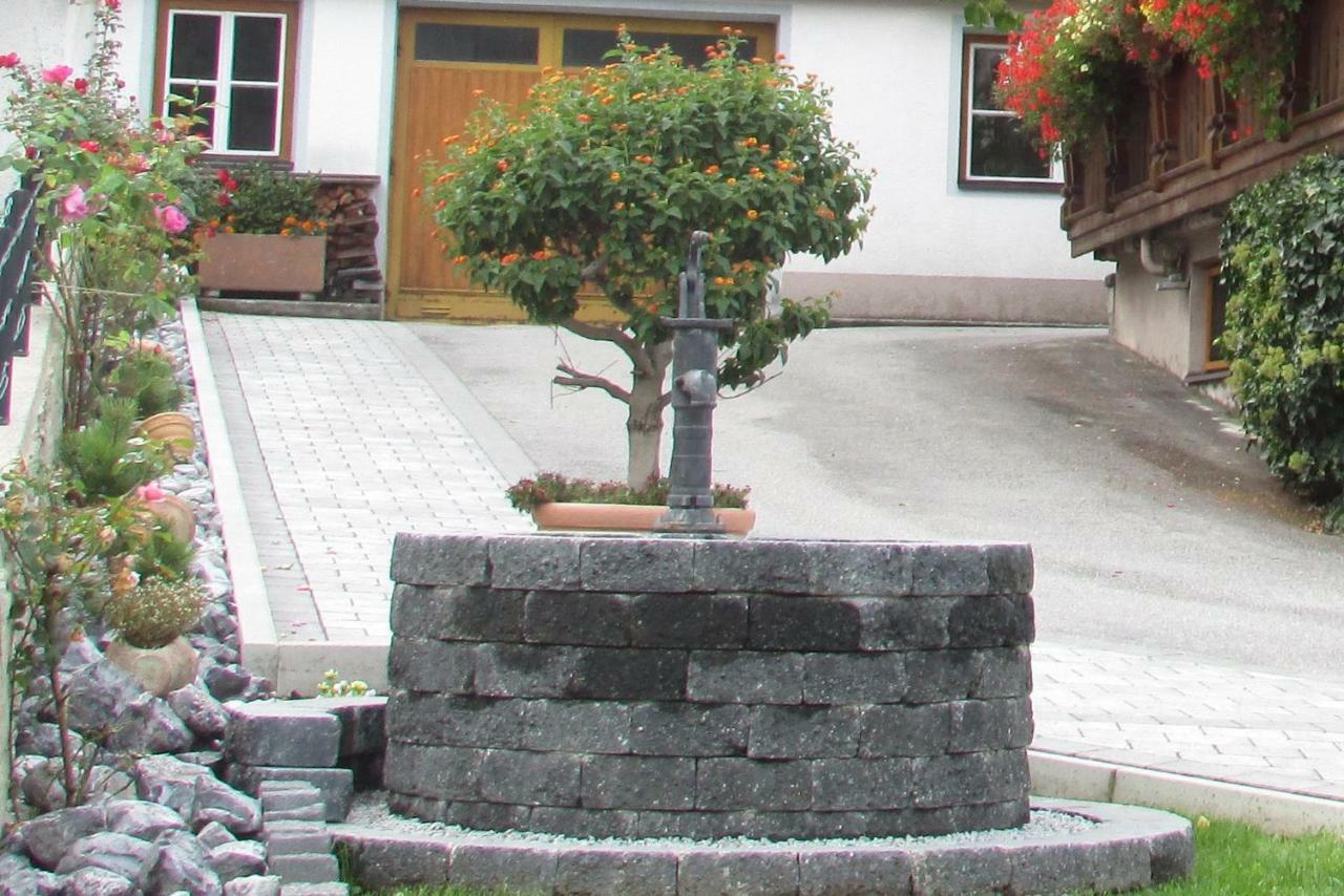 Ferienhaus Tschenett 伊姆斯特 外观 照片